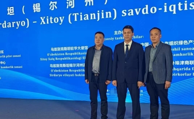 Генеральный директор компании «Синьда Трансформатор» Вэнь Юнтао посетил и провёл обмен опытом в Сир-Кота, Узбекистан