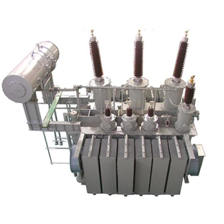 большой силовой трансформатор