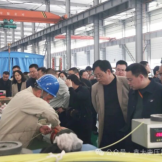 Городская партийная школа организовала посещение и обмен опытом в компании «Синьда» для руководителей секторов.